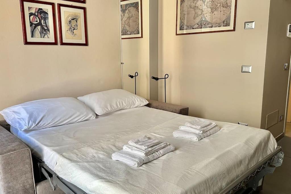 Couple'S Dream Loft 100Mt From Duomo And Lake 코모 외부 사진
